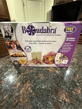 NEW OPEN BOX Bowdabra Bow Maker and Craft Tool W/ VHS Tape Instruction Book